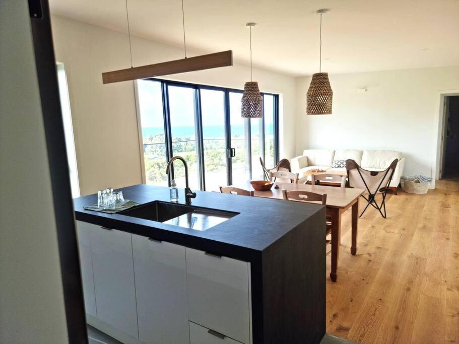 Xspot Medlands Beach House - Ocean Views - Short Stroll To The Beach Exteriér fotografie